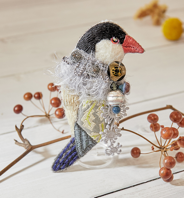 irodori az brooch(文鳥) No.5XW-0006-01の通販｜きもの365